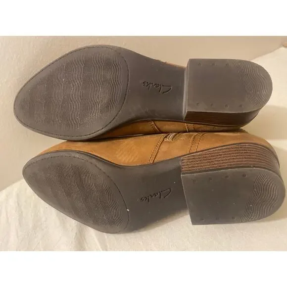 Clarks Women's Size 10 Booties Ankle Cowboy Boot Buckle Zip Brown - Picture 5 of 7